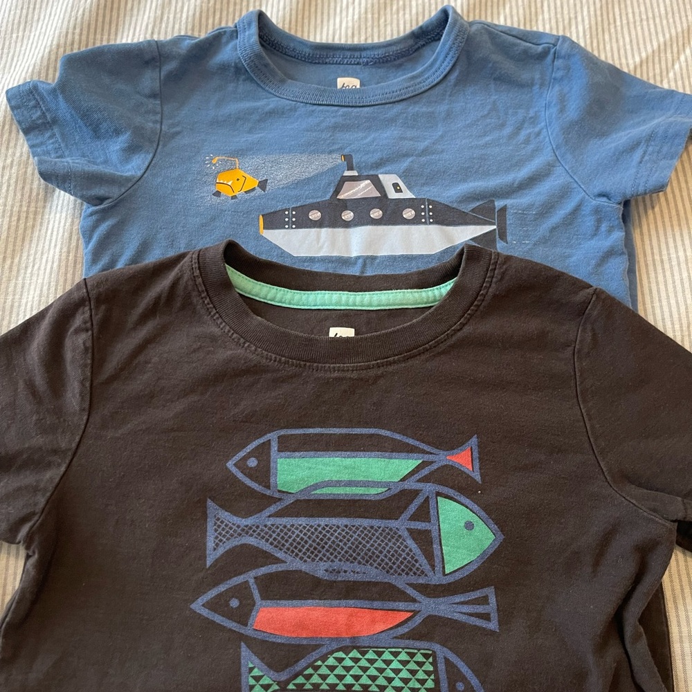 Tea Collection Blue and Black Short Sleeve Tees